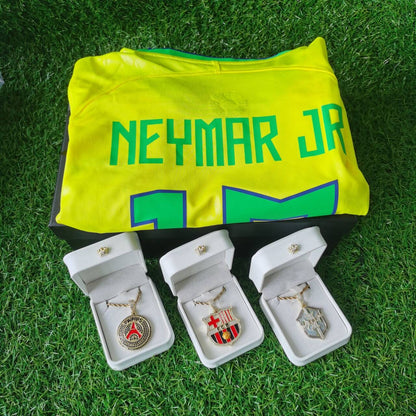 Neymar jr Mystery Football Box 12 Items