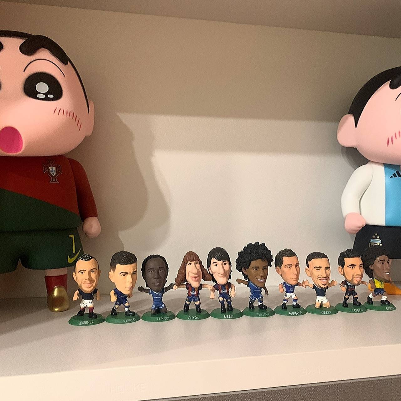 Mystery Genuine football action figures(random 5)